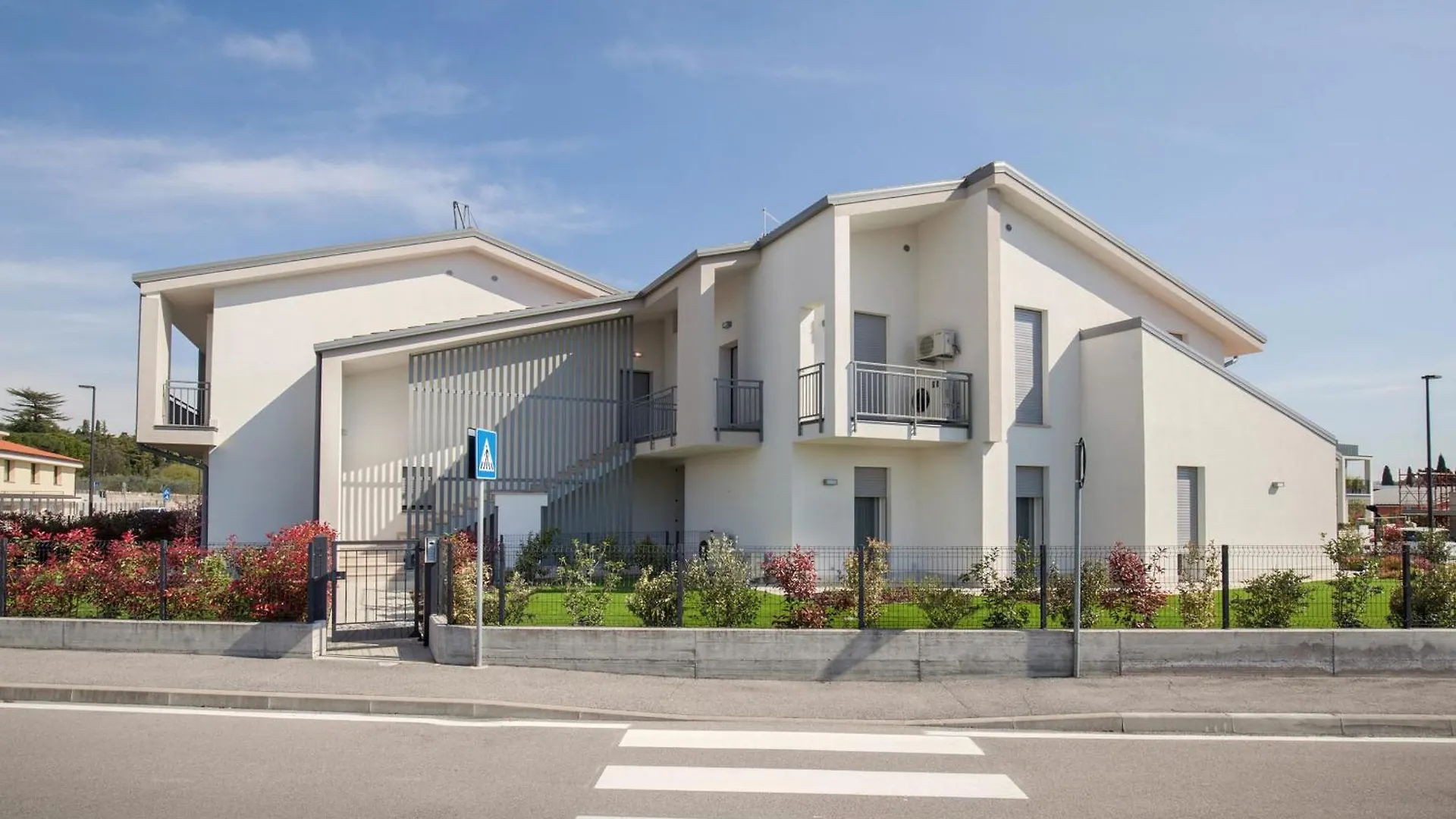 Apartment Ginestra Gialla With Pool Lazise 0*,  Italy